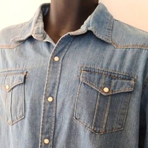 Company Eighty One Blue Denim Casual Button Down Shirt, XL